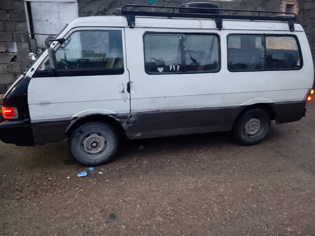 سلام عليكم
كيا بستا البيع  الموديل 1992
كير محرك اكسن  كهربائيات تايرات غرفه كولهن خير من الله  جاهزه ما عوزها شي
الرقم ديالئ الماني / سنويه عضم عاج ساقطه ب2025
(الــسعر 20 وبيها مجال حك الجيه)
رقم راعي السياره (***********)
مكلف بنشر رجائن لحد يدخل خاص
