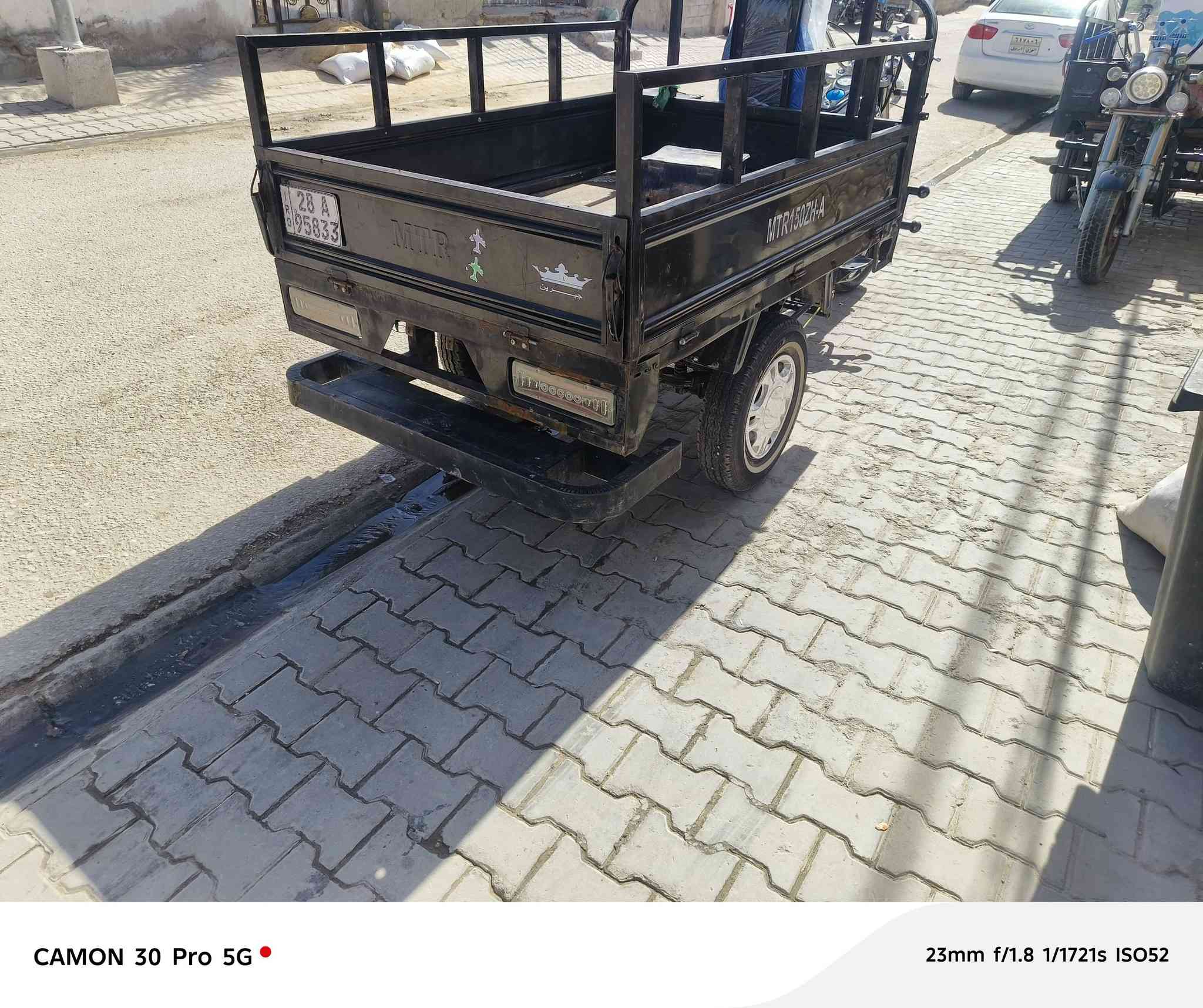 السلام عليكم ستوته للبيع موديل 20 وجهك كله جديد سعرها بالخاص رقم انجليزي ورقمي***********
