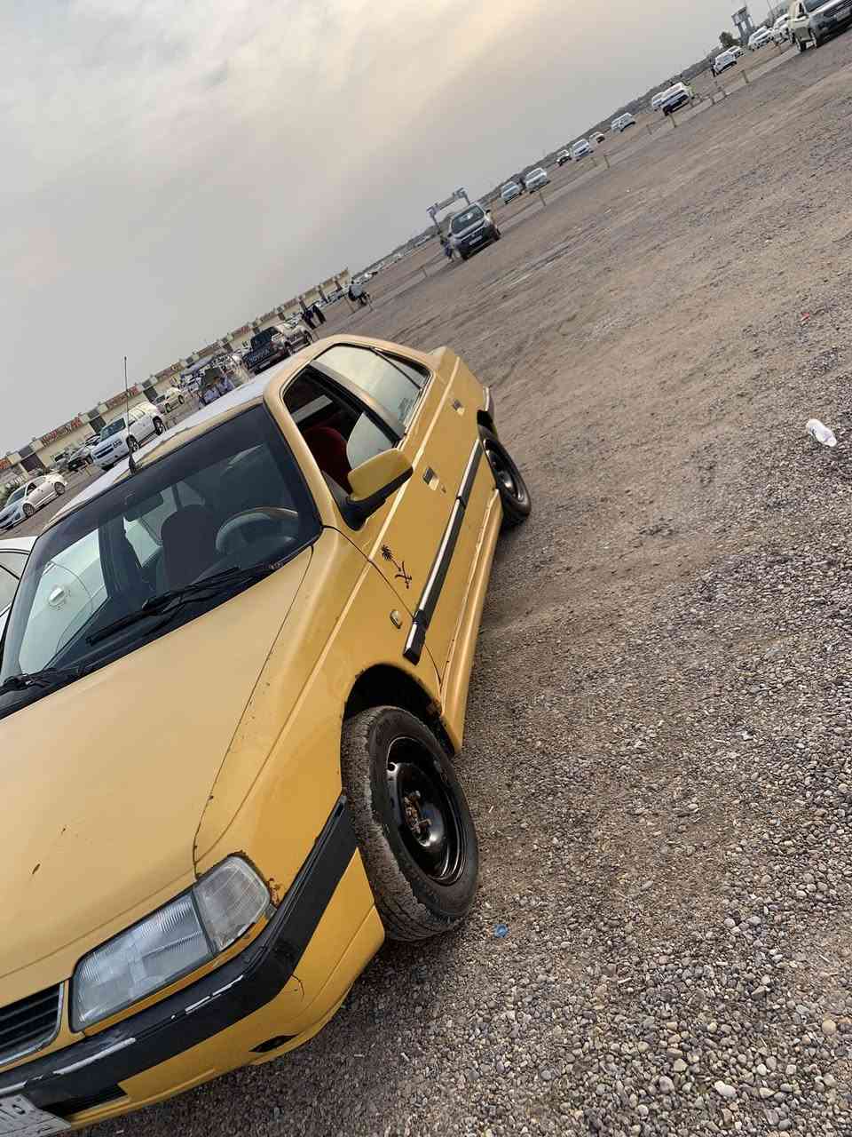 سلام عليكم بيجو ٤٠٥  مديل ٢٠١٢ سياره محرك خير من الله تبريد شغال تخم تاير سياره كير نمره ٣ بدايه تفلت هيأه وغرامات مصفره سنويه منتهيه
بدل بيه مدكر اثر ضربت ستوته 
سعر 26 وبيه مجال لشراي 
0770 738 2849
