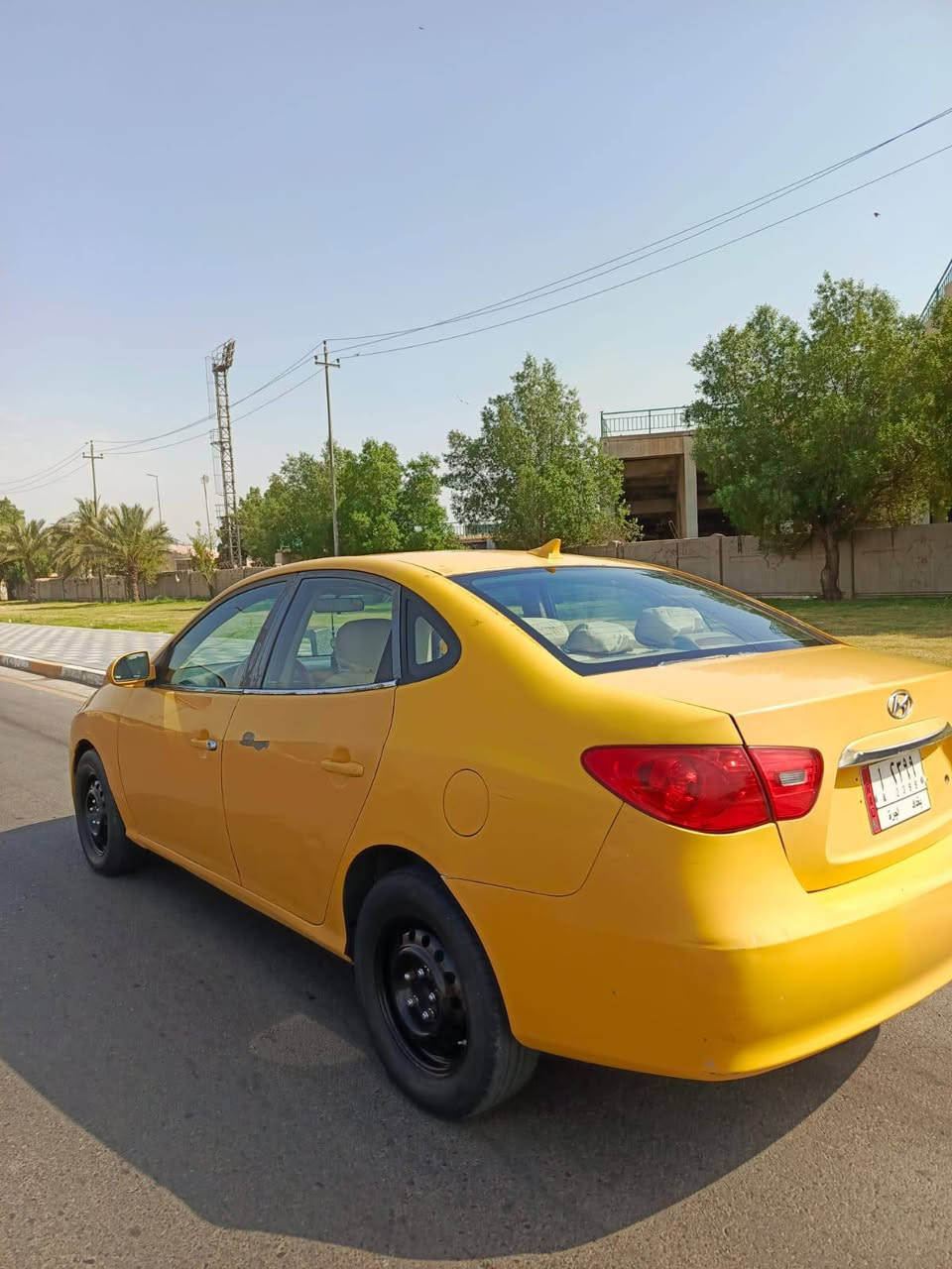 للبيع الانترة موديل 2010 وارد امريكي حادثة بين البابين جهة السايق وبل عراق بيه بل جاملغ الامامي جه العبري السيارة ليبل واحد السعر 90وبيه مجال ***********
