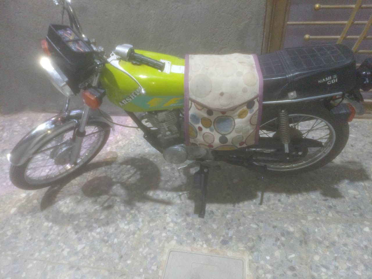 اربعه كير ارشه للبيع دراجه حلوه اوراق اصولي موديل 18 كربلااء المعملجي *********** متواجد اتصال واتساب مازنجر علخط السعر ٥٠٠ وبيهه مجال
