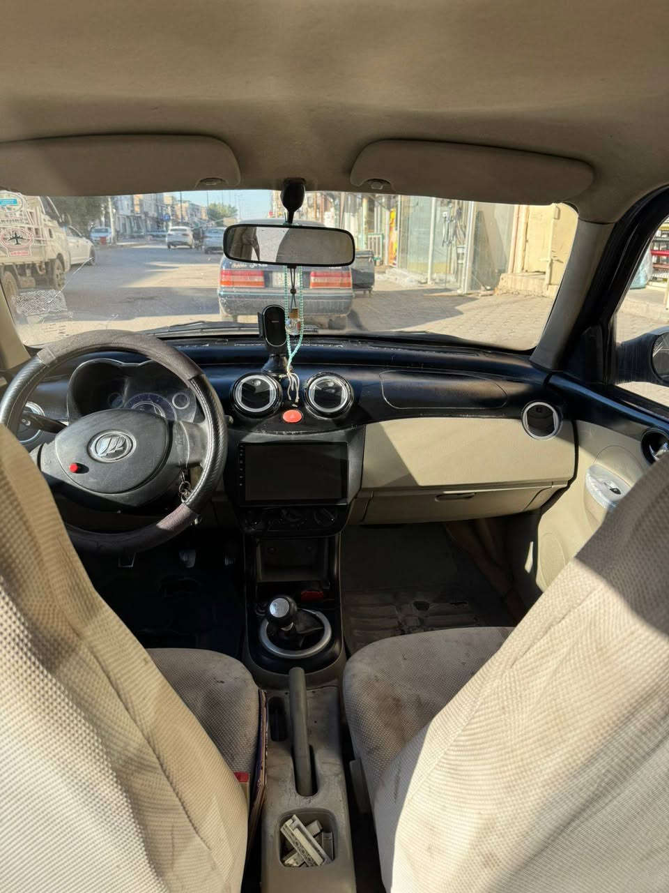 سلام. عليكم  
سياره. ليفان. 
مديل ٢٠١٣
ثلاث قطع. 
 رقمها الماني. مثنى  مكانهه بل نجف 
السعر ٢٧ وبيهاا مجال.
 بيع مستعجل ⚠️ما متواجد عل فيس ***********
