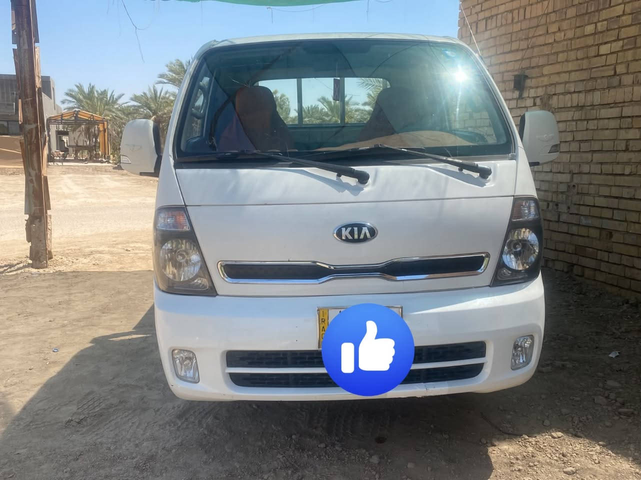 كيا حمل موديل 2018للبيع السياره بيها بارد ب بنيد والمكينه بيها تبخير شويه والباقي مكفول سنويه جديده 
مكان السياره بابل للاستفسار ‭***********‬ اتصال فقط مكلف بنشر

