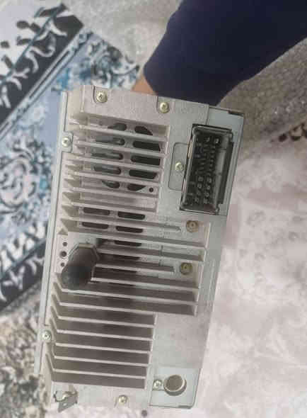 السلام عليكم 
عندي مسجل بلاد لسيارة جيب شيروكي ٢٠٠٦ شغال وعلى الفحص 
السعر ٥٠ الف 
مكاني الغزاليه 
للاتصال على الرقم ***********
