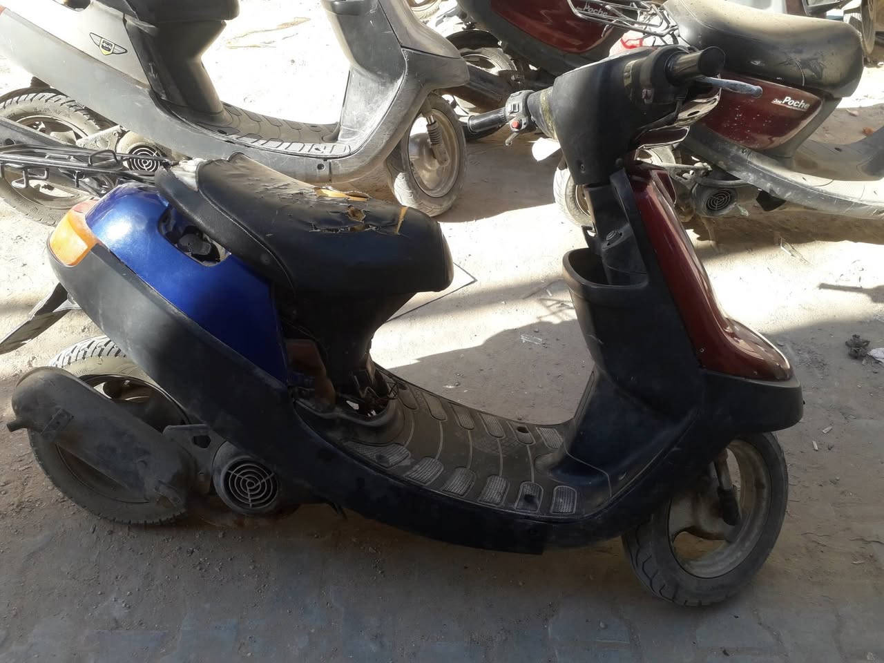 دراجه بطه للبيع سعر ٢١٠ موكان كربلاء حي رمضان قرب جامع حسين رقم ***********
