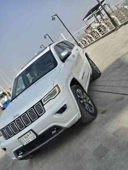 السلام عليكم 
جيب اوفرلاند موديل 2018  فول الفول لون صدفي 
مواصفات السياره، 
1- محرك 6 سلندر 3600، صالنصه عدد ثنين
2-رقم بصرة بااسمي
3-فتحه بانوراما، 
4-كشنات جلد بيجي تدفئه تبريد، كشنات خلفيه تدفئه 
5-كشنات اماميه فول تحكم كهرباء+خرن 
6-ستيرن تدفئه+ ستيرن كهرباء+ شفتات
7-دشبول خياط بلادي اصلي 
8-جكات
9-اربع وضعيات للقياده 
10-نظام صرف الوقود (ايكو)
11-مرآه جانبيه في حاله الرجوع للخلف+ هيتر 
12-لايتات لدات امامي خلفي+ منضمومه زنون بلادي
13-كامره خلفيه + حساس خلفي امامي 
14_ شاشه كبيره 
15- صندوك كهرباء 
16-تشغيل عن بعد 
17-هوكات امامي + خلفي
18- غرفته لون بيجي
19-باقي المواصفات المعروفه بالجيب اوفرلاند
محرك كير شرط 
السياره ماناقصها برغي ماتصرف عليها ربع
شرط بانزين عادي بدون ادوانز
السياره فقط تقرير قطرة ماداخللة والصور التقرير مرفقة 

مكانها البصرة   الاتصال ***********
السعر  خاص الخاص مفتوح
