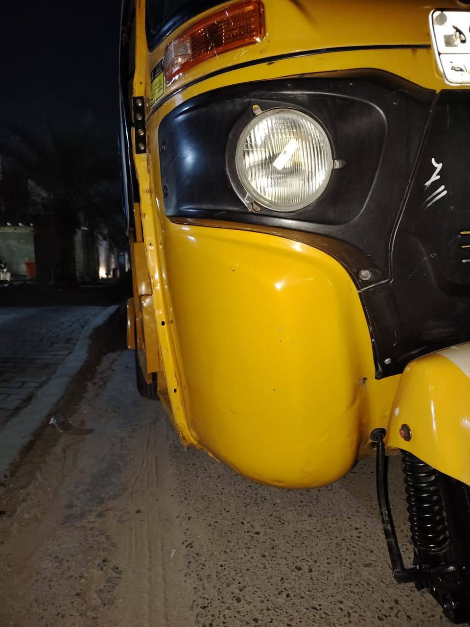 سلام عليكم تكتك البيع 20/شهر 11/رقم  وسنويه كفاله عامه عده الدوس معمره تراي زيرو تخم تاير جديد ربع مذب 
مكان بغداد مدينه الصدر رقم 📱 ***********/‏‪***********‬‏
