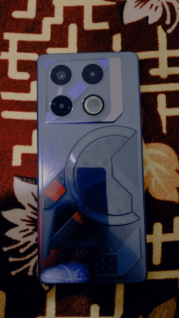 سلام عليكم انفكس جيتي20برو
ذاكره256 معالج12+12 :    فريم  120 جهاز مكفول من كلشي  نضافه90/100 سعر225وبي مجال رقمي *********** مكاني نجف كوفه
