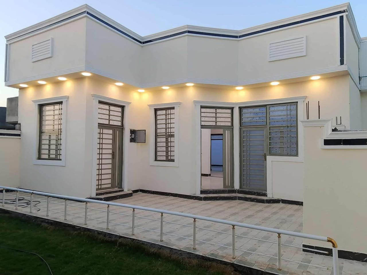 #اسعد_الله_اوقاتكم_بكل_خير⁉️👋🏼

دار سكن للبيع بناء 2025

#المساحه 270 متر 👍 

#جنس_العقار :: طابو ملك صرف زراعي باسم عراقي سند 25 

#العنوان :: البصره أبي الخصيب ابو كوصره ثالث عن شارع ابو كوصره رئيسي
#يحتوي البيت على ثلاث ٣ غرف منام كبار
و ديوان
و مطبخ و صاله
و مناور عدد 2
و صحيات داخلي وخارجي  و كراج سياره وحديقه 

#البيت جاهز من كلشي تستلم البيت عنده المكاتبه
كامل من مقطوره و كيزر و ماطور
جيب اثاثك و اكعد
و الف عافيه الي ياخذه

جميع الخدمات متوفره ماء كهرباء ومدارس 
#السعر (( 120 مليون  وبي مجال 
#للاستفسار الاتصال على الهاتف 📳📞
📳*********** Sukhbaatar, Mongolia
