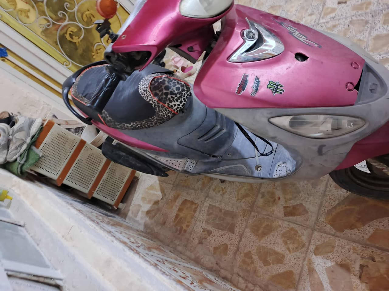 السلام عليكم ماكس منغولي للبيع كهربائيات سلف هندر لايت بگ لايت اشاير رباعي كامله ستانه نص وصفح كفرات بلاديه ختم واحد مشيهه حلو مكينه مفتوحه ولفات فقط صالنصه FM بس نقصهه كلجات اماميه ب 15 الف هنه وشدهن السعر 375 وبيهه مجال ***********
