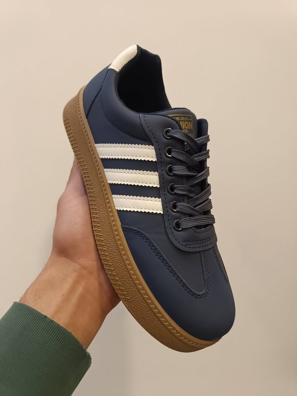 موديلات الاحذية الجديد/سامبا/لويس فيتون/ سبورت كجول
موديلات كوالتي ممتاز شرط الفحص 
موديل LV _ قياساته (40_41_42_43_44)

 موديل السامبا _قياساتة (41-42-43-44-45)

موديل السبورت الكجول_ قياساتة (43-44-45-46-47)

سعر القطعة (13,000)
سعر القطعتين (25,000)
سعر ثلاث قطع (35,000)
توصيل موجود لجميع محافظات العراق (5,000)
العنوان 
الانبار_الصقلاوية_الشهداء الثانية _بجانب عمارة حجي جمعة _بقرب اسواق سنتر الصقلاوية 
للحجز واتساب او ماسنحر 
***********
***********
