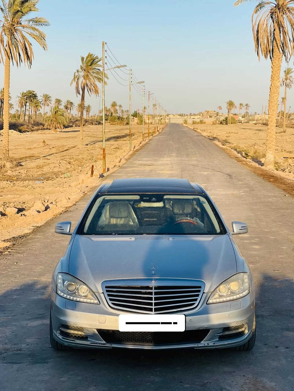 اسلام عليكم اخوان.                                                     مارسدس  اس 550 4matlc للبيع  فقط حديده (ادوات ادوات) مديل 2012 اصل  فول مواصفات معروفه مواصفات ال550 
كفاله عامه سرقه عشائر ظربه وصبغ السياره جديده بمعنى الكلمه بديها كلش جديد ونضيف  محرك 8 سلندر توين تربو
السعر /(100) وبيها مجال للشراي 
مكاني :/بصره 
رقم/ ***********
