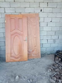 اربع بوب خشب مستعمل اخو الجديد سعر الواحد 35بيه مجال 07783219904