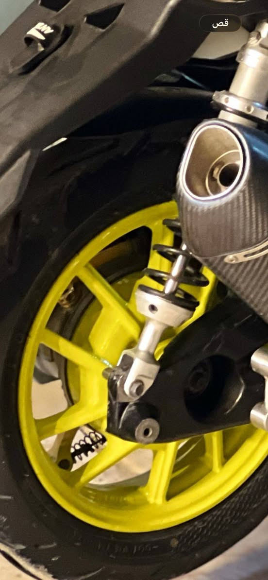 السلام عليكم اخوان
دراجه سكنس جبلي موديل 2014 
دراجه بحاله الوكاله ماشيه 7 الف فقط 
تزويد كلجات امامي وخلفي رياضي مطابقات 
ستيرن عدل دبلات امامي وخلفي رياضي 
اشاير امامي وخلفي وبل بكلايت رياضي بك لايت رياضي KOSO  سبايدر رياضي فراك بريك وقطره أكسل وصره اكسل رياضي 
ملاقط ثنين  شمعه شيال محرك رياضي KOSO صالنصه  رياضيه كلش حلوه صوتها طرب 
وياله رياضي مفترات زوج امامي وخلفي 
 يدات بريك رياضي يدات ستيرن رياضي  
ستيرن KOSO سعر ***********
