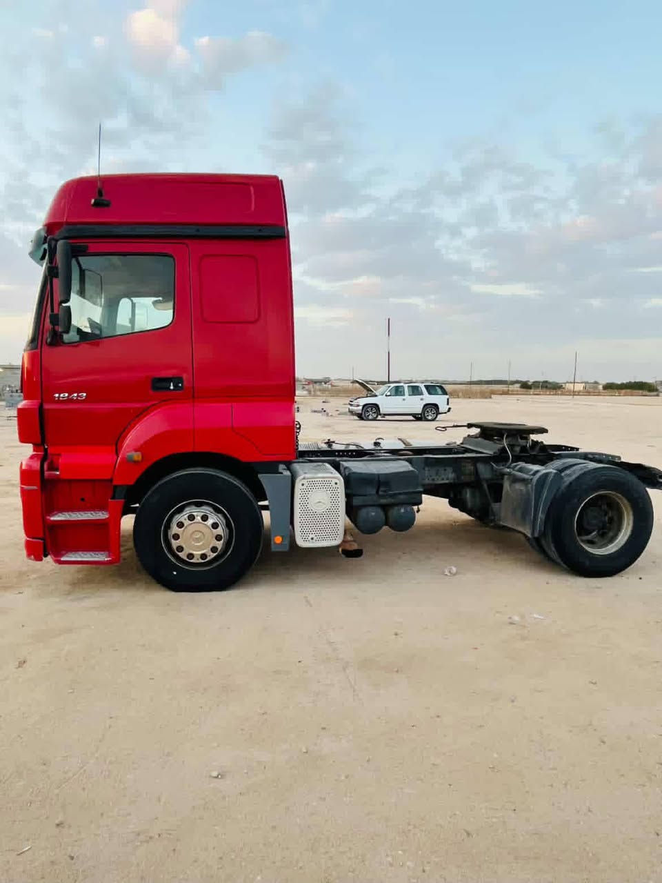 سلام عليكم كسور 2006رقم سليمانيه سنويه منتهيه مكينه بيه بخار شاصي بيه جكه كيراكسن قماره مكفولات دواخل جديده البسمه السنويه موجود مكان البصره السعر 120وبيه مجال ***********
