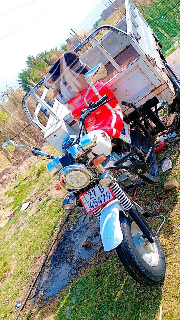 سلام عليكم ستوته البيع ستوته نضيفه 2015 ستوته رقم وسنويه سعر 2500وبي مجال رقمي   ***********
