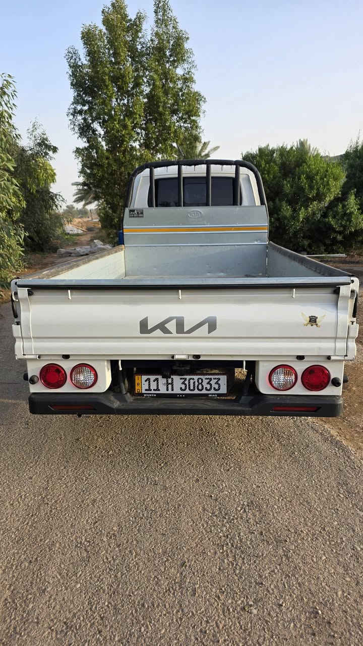 كيا 2025 مكفولة سستلم كامل دعامية خلفيةسيارة شخط مابيها
رقم بغداد ماشية ١٩ الف حقيقي ما مفيشى ولا ملعوب بيها 
ع وضع الشركة للبيع السعر ١٧٢بيها مجال بسيط 
***********
