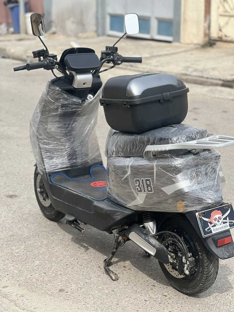 ماطور شحن للبيع 318
النظافة 100‎%‎ باتريات جدد السعر 580 وبي مجال للاستفسار الاتصال او مراسله واتساب ***********
