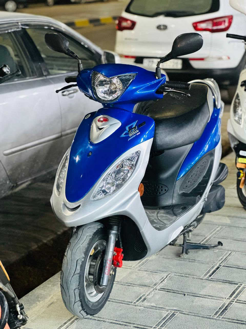 السلام عليكم
دراجه كامكو مكينه 150

دراجه توه مطلعه من رمبه بعدهي جديده كلش 

1️⃣مديل 16

2️⃣طلاعات

3️⃣كرستال 

4️⃣صطرنج

5️⃣جنطه جك 

6️⃣سويج رياضي بلادي 

مكان شطره 

رقم الهاتف 

***********
