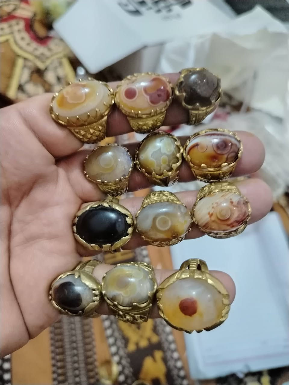 السلام عليكم شباب
اولا قسما بالله الحجر أصلي ذمة
والسعر فقط #جملة وأمانة والله جوه سعر الجملة
100# #خاتم ب 250 ألف
يعني يطلع سعر الواحد بألفين ونص


**إذا كنت صاحب هذا الإعلان وتريد حذفه لأي سبب، رجاءا أرسل رسالة إلى الدعم الفني**