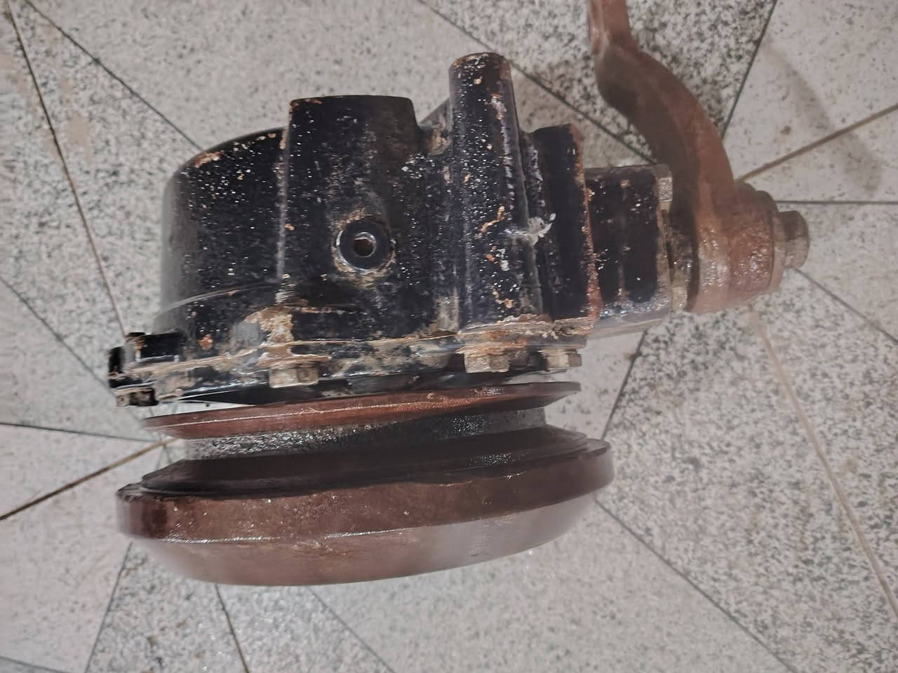 للبيع جهاز سجينه حاصده مستخدم مجفت ***********
***********
