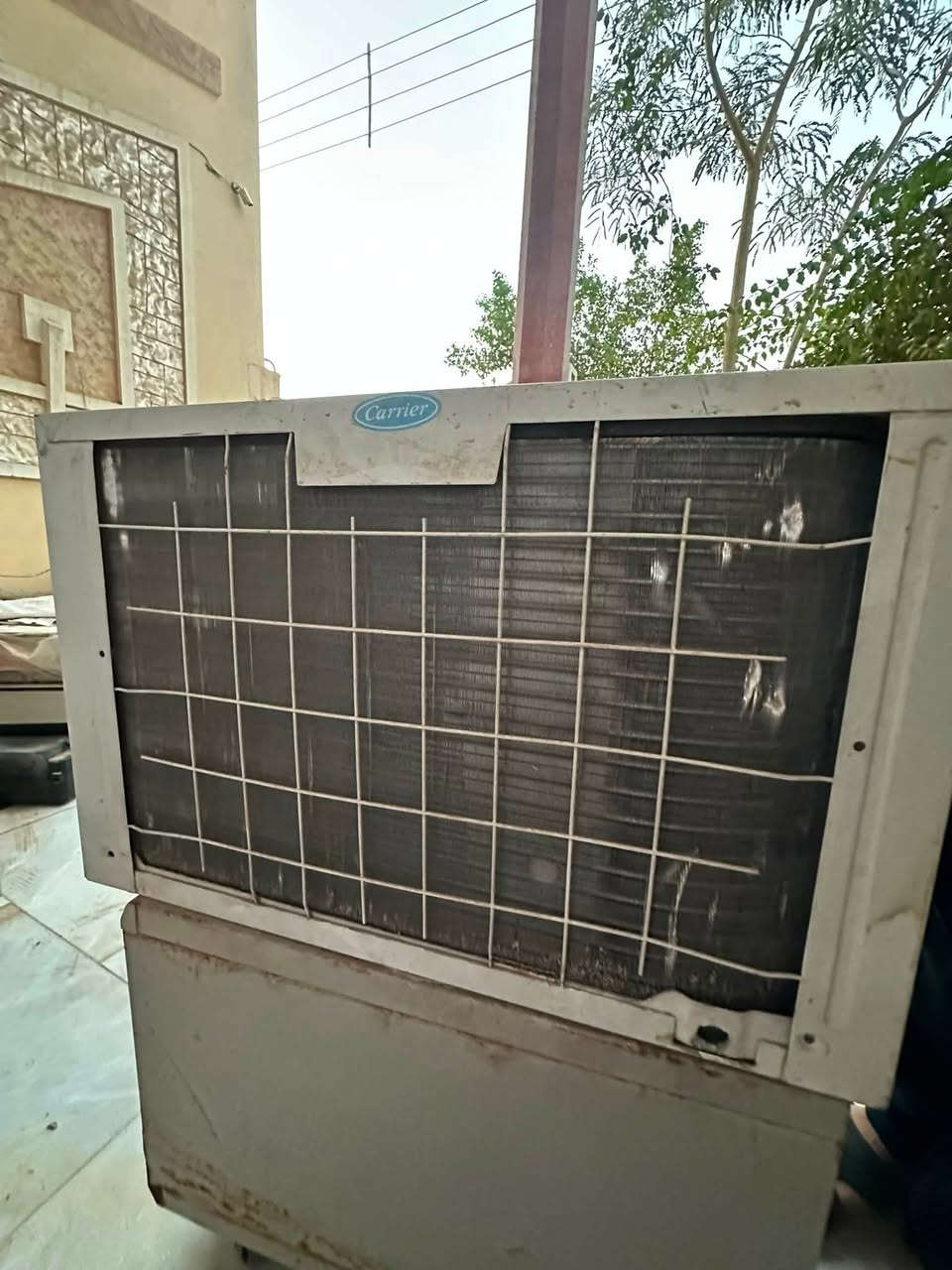 للبيع مكيف شباك Carrier أصلي
* موديل: 51KWF024733N
* قدرة 24 ألف وحدة (2 طن)
* كهرباء 220–240 فولت
* تبريد قوي ومناسب للأجواء الحارة
* 3 سرعات مع توزيع هواء بأربع اتجاهات
* بحالة جيدة ويعمل بكفاءة

للتواصل على الخاص أو الاتصال
***********
