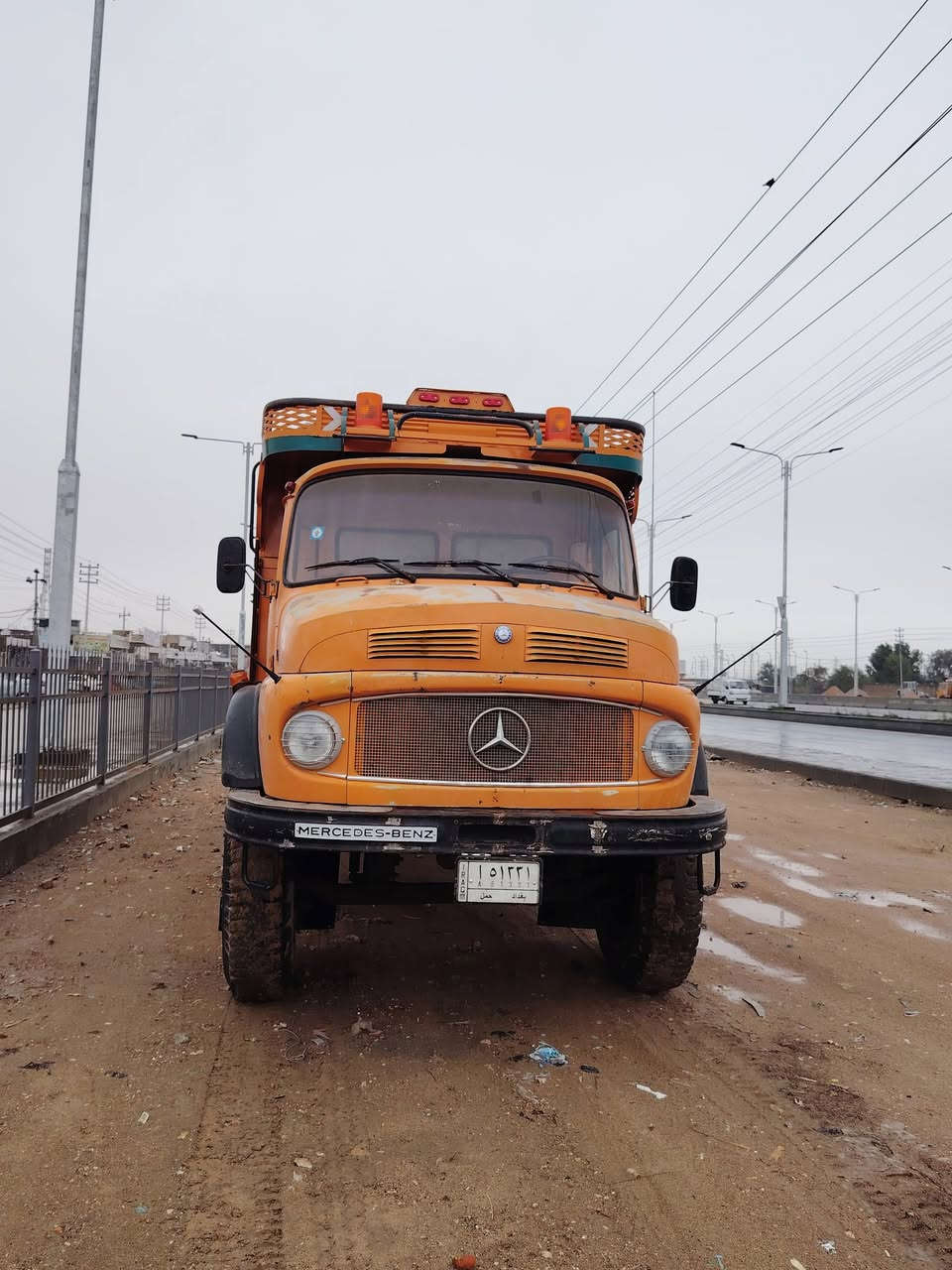 البيع قجمه 82 بلاد كفاله عامه شاصي و قماره بلا صبغ استلام شركه مكينه ستندر ممفتوحه ولا بخار ولا تنقيص كير ٢٥ ابو شخاطه رقم بغداد ألماني سنويه جديده مكان نجف الاستفسار الاتصال على الرقم *********** ***********
