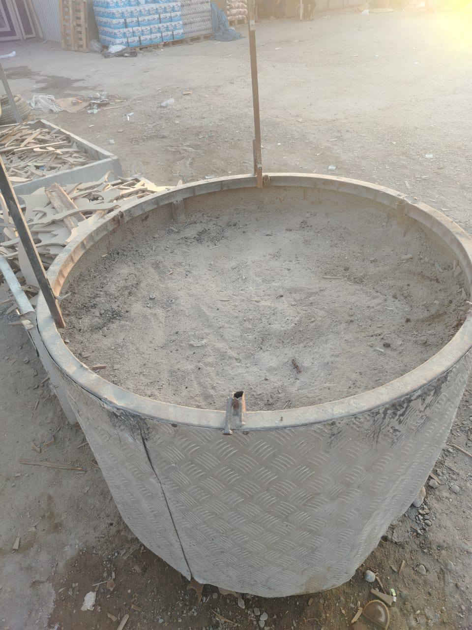 شوايه دجاج 8 شياش.  350 الف
شوايه سمك 150
فرن غازي 250
***********
