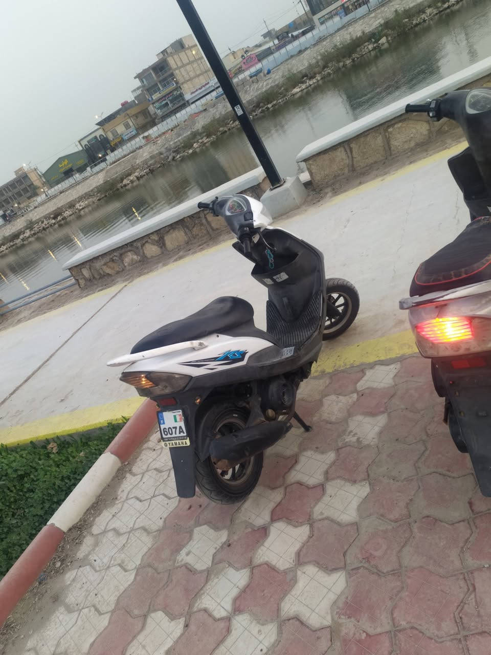 سلام عليكم
عدله للبيع كامله دراجه فول ٤٩ بلادي ملاحه كدامك كهربائيات شغاله كله نقص بس سلف بيه زوج وياله بس كفرات تجاري مكاني حله جزائر سعر ٦٥٠ وبيه مجال هاذه رقمي ***********
