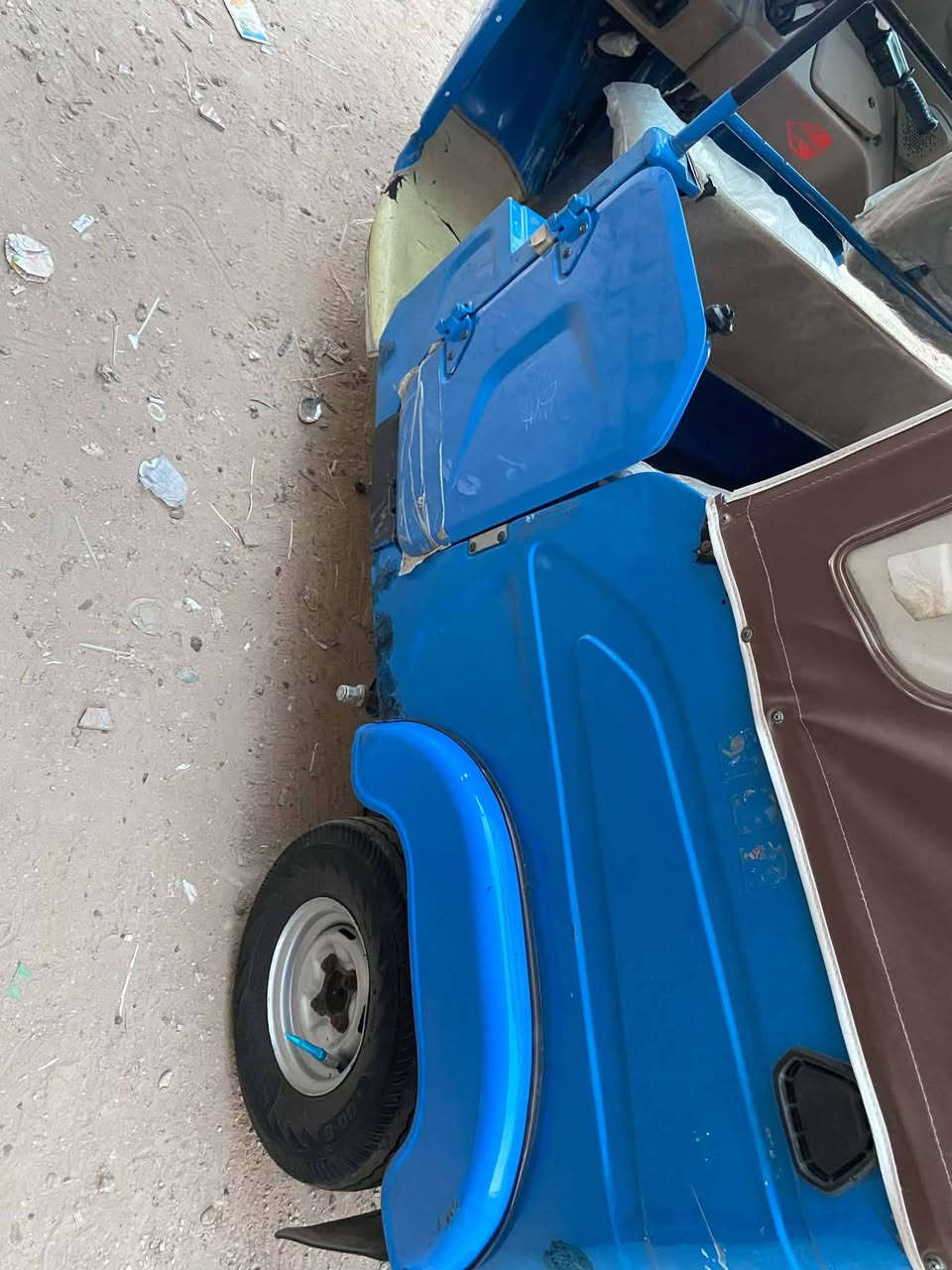 سلام عليكم تكتك للبيع تكتك تخبل ترايك زيرو وين متريد مكينه تخبل مامفتوحه تكتك موديل ٢١ مسجله ٢٢ سنويه لوحه نكليزي بيه بعض ملاحضات خابر وافهمك سعر ٨ اخوان خابر عل رقم مامتواجد فيس بيه واتساب ***********
