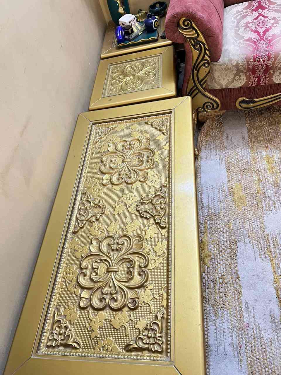 السلام عليكم  تخم للبيع سبع مقاعد نظافه ٩٥ بالميه ومع طبلات سعر ٤٥٠ بي مجال حك الجيه *********** متواجد على الواتساب
