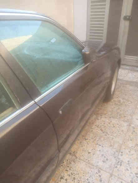 سياره للبيع نوع بيم حجم 525 رقم نكليزي بغداد سنويه 27هزه جديد السهر 55 بيه مجال  رقم الهاتف *********** مراوس حسب القناعه المعنده رصيد يرمش واني اخابره عندي خدمه واني خادم
