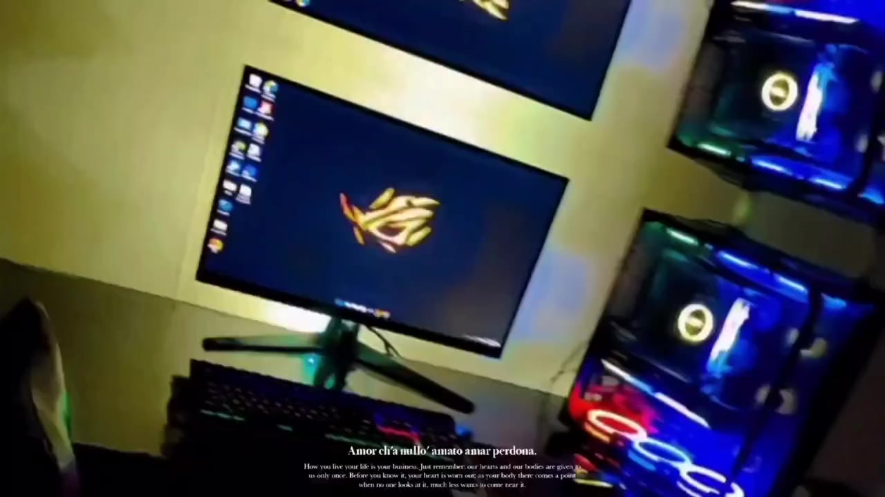 للبيع pc gaming
M.B - GIGABYTEz690 ud ax ddr4 
RAM. 16 GB T.FORACE
SSD. SAMSUNG 970 EVO 500 GB +HARD DW 7500BPVX  1000 GB 
i7 -12700F GEN INTEL(R)
LIQUID COOLING - DEEB COOL GAMMAXX L360 A -RGB
GPU - NVIDIA RTX 3070 Ti ROG STRIX
PSU -DEEP COOL 700W +GOLD 
الحسبه نضيفه وستخدام شخصي موجوده كل الكراتين 
السعر: مليون و ٣٠٠


**إذا كنت صاحب هذا الإعلان وتريد حذفه لأي سبب، رجاءا أرسل رسالة إلى الدعم الفني**