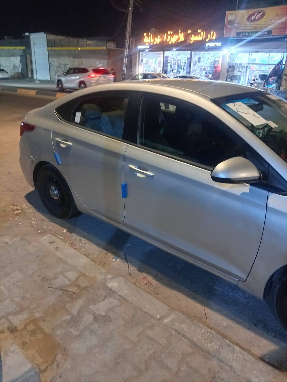 اكسنت 2019 بيها ضربه خفيفه مدكر الكدام  السنويه 31  السيارة جاهزة من كلشي  تحويل ثاني يوم السعر 92  وراوس حسب القناعة اخوان اني مكلف بالنشر خابر الرقم وتساب وتفاهم ويا *********** العنوان البصرة
