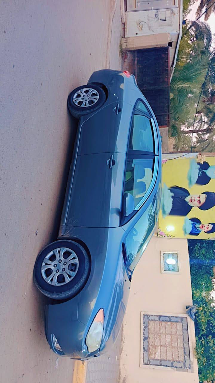 السلام عليكم سيارة النترة موديل 2009 وارد امريكي مكينه 2000 السيارة مصبوغة عام تبديل ثلاث قطع بابين وجاملغ امامي بدون دواخل تبريد نقص غاز رقم بغداد مكان بغداد هاتف ***********
