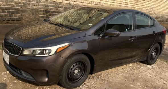 فورتي 2017 رقم بغداد ب اسمي
وارد امريكي ليبل واحد تبديل بنيد فقط 
محرك 2000 دوش / كير اي تي ام المرغوب
تحكمات / اتصال / شاشه / كامره / داخل صاج
صدر جديد / تخم تاير جديد / باتري جديد
منظومة غاز جديده 
*********** / السعر 113
