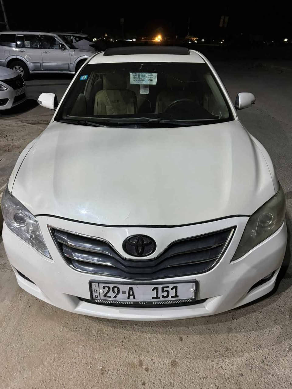 كامري موديل ٢٠١٠ خليجي 
رقم واسط باسمي مميز تحويل مباشر 
مكينه ٤ فول موصفات فتحه سقف شاشه وكامره تبريد قطعتين بردا بيه رشات صبغ ابيع عام سياره جاهز احلا من الصور 
السعر ٨٨ وبيه مجال قليل المكان كوت الخاجيه مركز المدينه 
*********** دهل اوران, واسط
