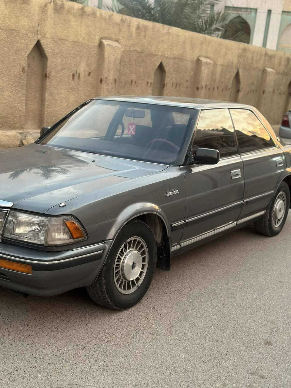 السلام عليكم هارتوب للبيع موديل ٨٩ يسره بلاد مكينه ٢٨٠٠ مكينه كير مكفولات رقم بغداد الدولي باسمي مكفوله من الضربه والصبغ بيه اماكن جراد قليله تبريد شغال داخله جدا نضيف ماشيه ٣٧٨٠٠٠ بسرعه ١٢٠ دك جرس سياره نضيفه جدا وجاهزه  سلايت روف سنتر لوك سياره كله على بلاد وكل شي شغال بيه مبيه اي نقص مكان سياره بغداد السعر ٧٠ بيه مجال بصيط الاتصال ***********
