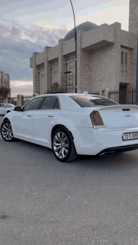 السلام عليكم 
اوباما 
2019 
كفاله عامه فقط بارد بل جاملغ الإمامي 
شبرر 
ماشيه ١٢٤ ألف كيلو وليس ميل 
تبريد محرك كير كفاله 
موصفات 
ً

ً

مري قلاب 
بنراما 
كشنات خزن ميموري 
سترين كهرباء 
الداخل ً اسود
***********
متواجد واتسب
