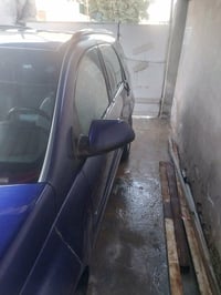 لبيع شوفر ليت كوينكس سياره حلوه ونضيفه موديـــــل 2006 رقم شمالي صاحب ...