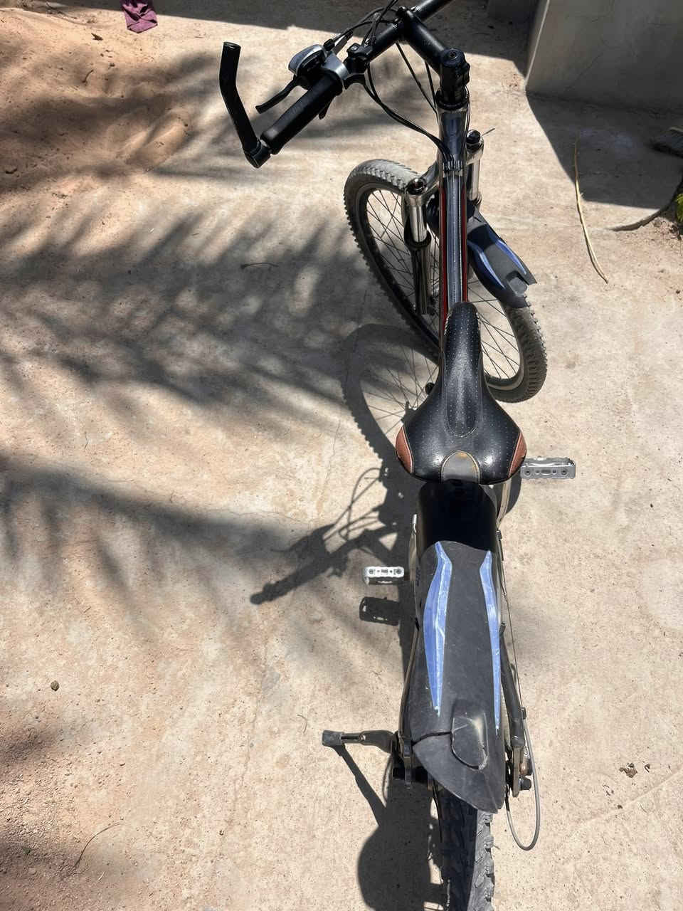 السلام عليكم
باسكل للبيع مثل ما موضع كدامكم غراضه كلها shimano الله شاهد اني اشتريته من خارج العراق 
السعر 200 الف وبي مجال 
مكاني بغداد
***********
