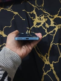 ريدمي نوت 13 • ٢٥٦ جيجا • شخطين بالشاشة