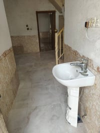 بيت للايجار • شارع ابو طالب • 60متر