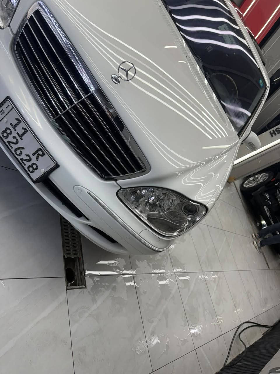 تحفة للبيع

السلام عليكم
للبيع فقط بدون مراوس 
***********
السيارة شرط باكيت لوك

Mercedes -Benz
S 500
Model: 2004 أصل

العدد والاسبير والكتلوكات كلها موجودة 
-------------------------------------
#السعر : اتصل وتدلل بسبب البعض يكسر بحلال الناس 
‏
#رقم الهاتف : ***********

#رقم السيارة : بغداد اصولية وباسمي مشروع وطني هزة جديدة 

#مكان السيارة : بغداد 
-------------------------------------
سلام عليكم 
للبيع  مرسيدس غواصة موديل 2004 اصل حجم S 500 مكفولة من الضربة والحادث بها قطعة ونصف رش كلير باليابان فقط 
تفاصيل👇🏻👇🏻
1_ بصمة⁩
2_محرك +كير مكفولات ⁦⚔️⁩
3_تبريد 3 قطع +ثلاجة⁦  ❄️⁩
4_كروز سرعة🔒 
6_  شاشة ا🖥
7_ مري قلاب مع البك
8_صندوق شفط
9_انارة ترحيب💡 خارجية وداخلية ⁦⚔️⁩
10_شاشة اعطال💬
11_داخل جديد جدا  كهرباء ⁦⚔️⁩
12_لايت زنون 
14_ ايرباكات سليمة 
15_ويل 16بلادي  ⚔️⁩
16_سستم صوت BOSS 
17_صدر امامي خلفي جديد ⁦🛠️⁩
18_حساس مطر💦
19_هزة وفحص جدد+سنوية جديدة  
20_لايت اوتو   ⚔️
21_ وضعيات قيادة سبورت وعادي واوتو🔥
23 لايت داينمك مع حركة الستيرن
24 داخل جلد اسود 
26 سلايد رؤف
27 جام ازرق عازل للحرارة
28 استيرن تدفئه
29 دوس نيكل كروم 
30 أربع جوبلسات تصعد وتنزل حسب رغبة الشخص
31 كير ثلاث وضعيات
33 كشنات هيترات مع كهرباء
34 كشنات خزن ميموري 3 وضعيات
37 تحكم استيرن جهتين
38 استيرن كهرباء 
40 زراك لايت
41 حساسات أمامية وخلفية 
42 شاشة وسطية ثلاث أنظمة

ملاحظة / السيارة جاهزة من كل النواحي وفول مواصفات تجي تشغل وتروح ، والسيارة رقم بغداد أصولية وبأسمي

للاستفسار ***********
غير متواجد على النت 
السيارة بدون اي نقص واحلى من الصور تحياتي❤️
السيارة جاهزة من كل النواحي 
 
-------------------------------------
