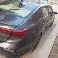 كيا فورتي موديل ٢٠١٩ كير عادي  محرك ٢٠٠٠ دوش  ضربته جاملغ جهة السايق ا...