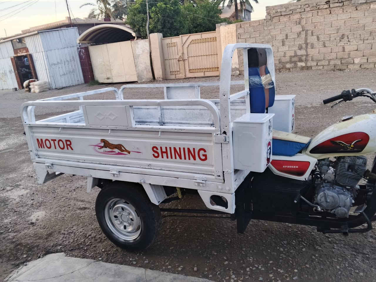 ستوتة البيع مديل 2016 بدي مصبوق كاملة ربع ماصرف عليهة ديالى شهربان رقم الهاتف *********** السعر 850 بيهة مجال غليل
