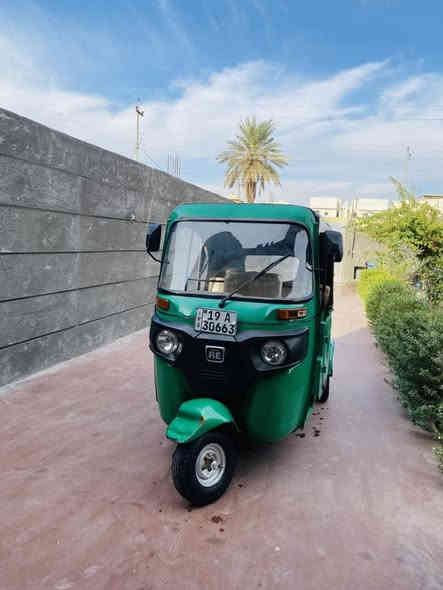 السلام عليكم تكتك للبيع مديل 21 شهر 11 رقم وسنويه إنكليزي بسمي تكتك  مكفوله كفاله عامه لا ضربه ولا صبغ ولا معجون 
محرك خير من الله لا تنقيص ولا تبخير مال جناي مكاني بغداد قرب الحسينية مال راشديه سعر 7200 وبيها مجال جدا بسيط 
رقم الهاتف ***********
