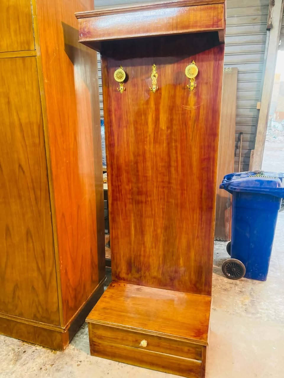 السلام عليكم غرفه ام الخمسه ملحق داخل وخارج صاج مستخدمه نضيفه سعر 650وبيها مجال بسيط عنوانها مدينه الصدر


**إذا كنت صاحب هذا الإعلان وتريد حذفه لأي سبب، رجاءا أرسل رسالة إلى الدعم الفني**