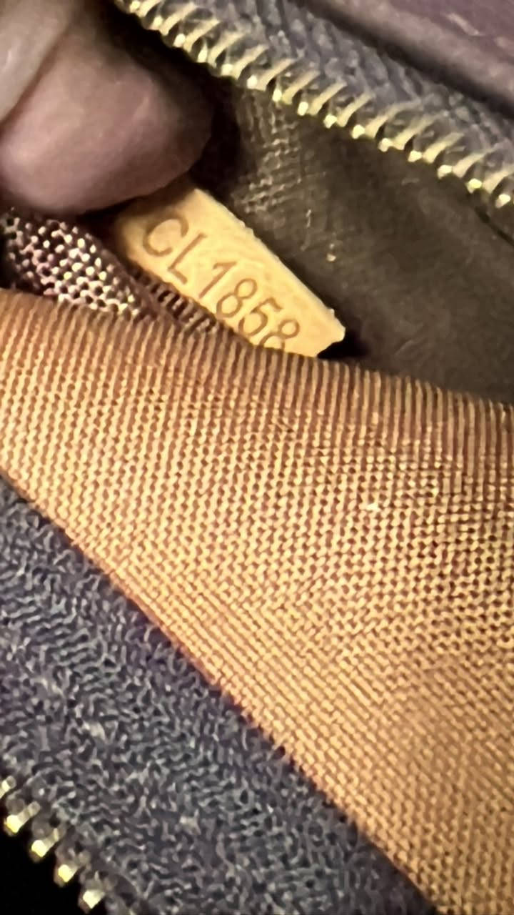 LV


**إذا كنت صاحب هذا الإعلان وتريد حذفه لأي سبب، رجاءا أرسل رسالة إلى الدعم الفني**