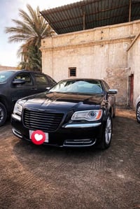 كرايسلر ٣٠٠ • ٢٠١٤ • مستعجل